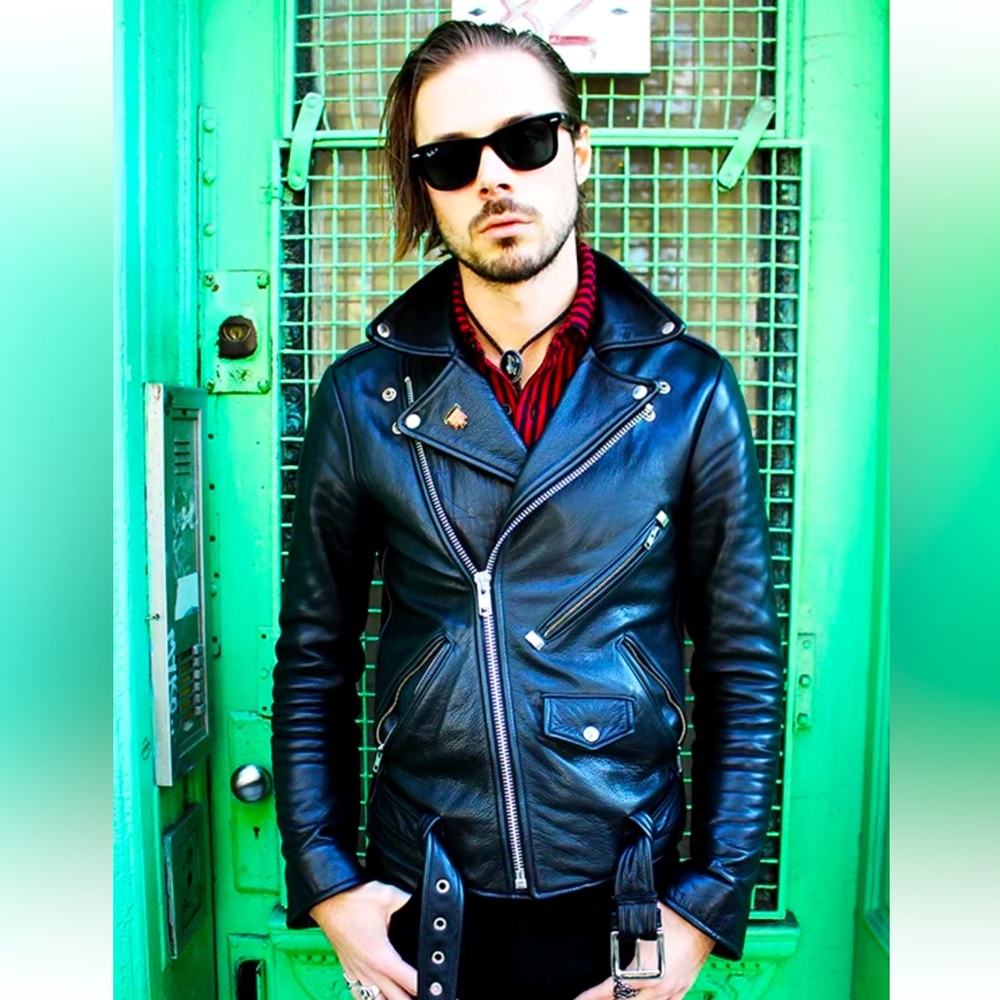 Brand: The Cast NYC
Model: Bowery Leather Jacket
SOLD ❣️❣️❣️
